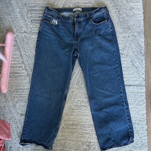 Abercrombie Baggy low rise jeans